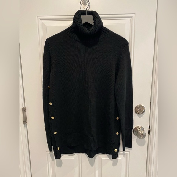 NWT Tuckernuck Sophia Black Turtleneck Sweater Size Small - Picture 1 of 4